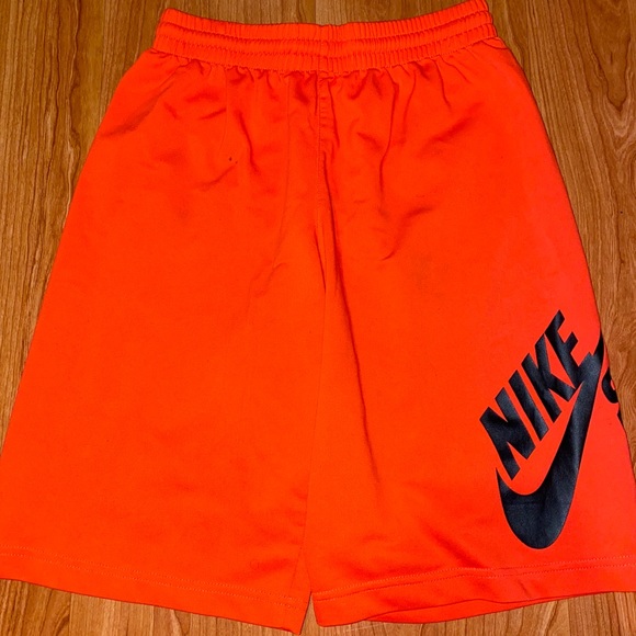 boys nike sb shorts